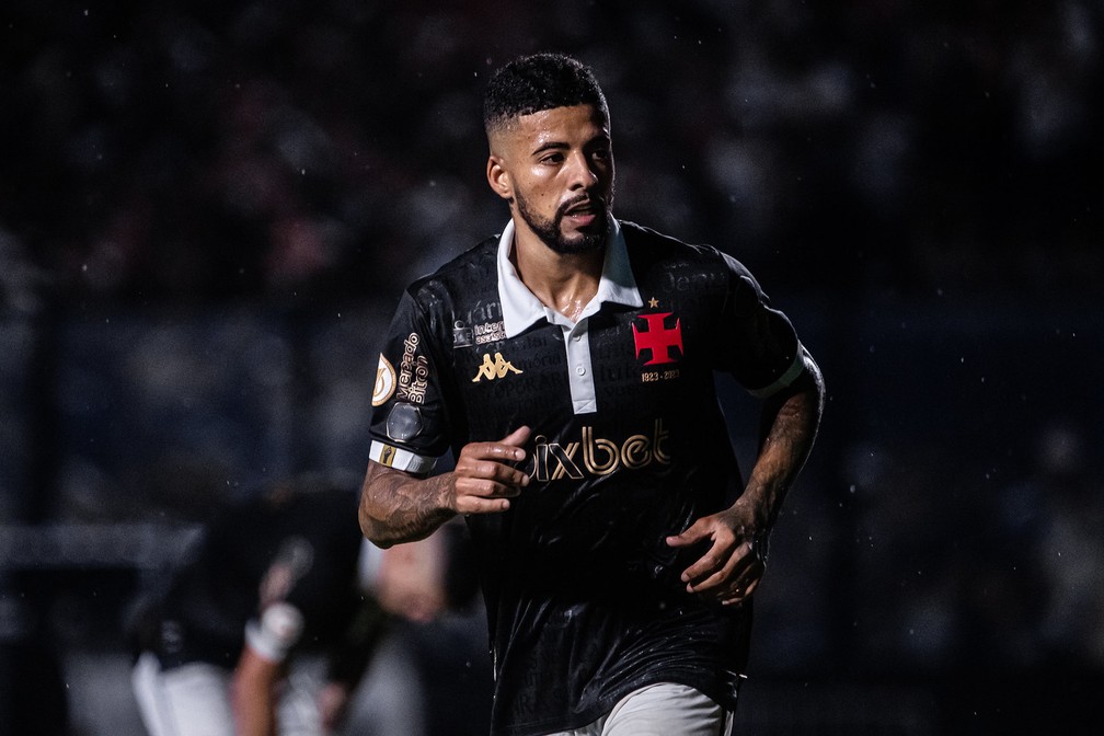 Paulinho retorna ao Vasco aps suspenso  Foto: Leandro Amorim/Vasco