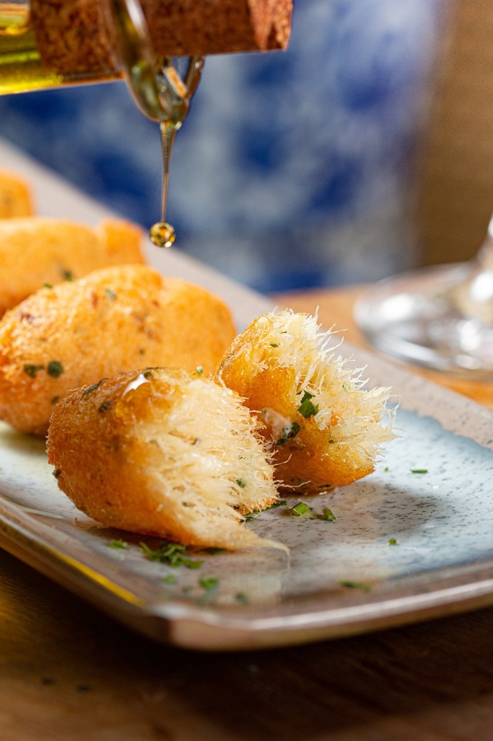 Bolinho de bacalhau do Aurora, no Humaitá — Foto: Divulgação