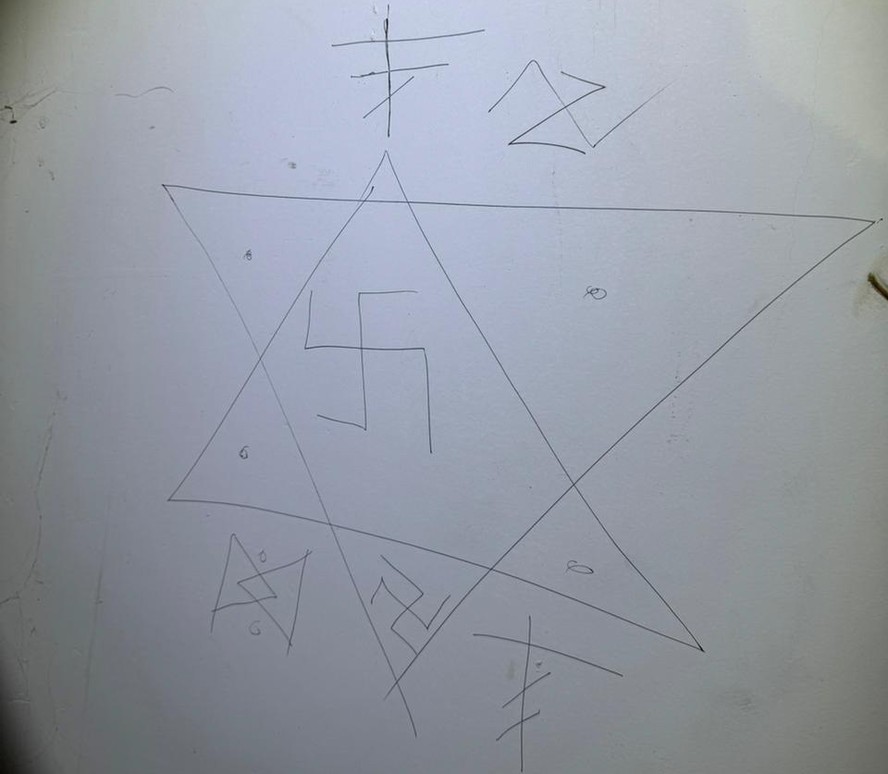 Brasileiro que ameaçou Trump é alvo de operação da Polícia Civil do DF após alerta do Serviço Secreto americano por 'extremismo violento'