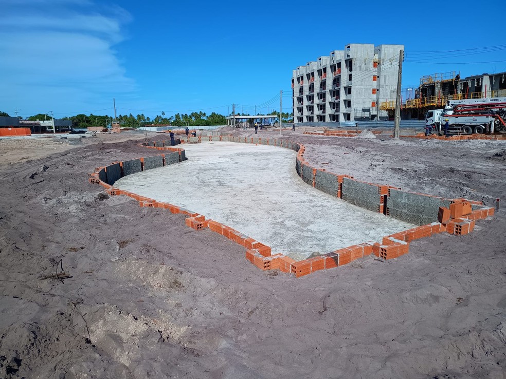Residencial da Villa Carneiros tem construções avançados em plena praia dos Carneiros, em Tamandaré (PE) — Foto: Divulgação