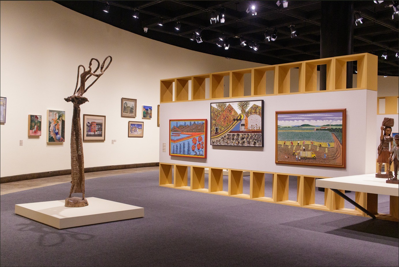 Exposição “Arte da Nossa Gente” segue até 12 de outubro