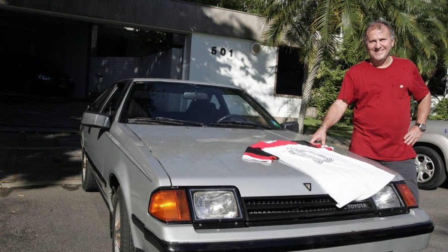 TEO もうひとつの地球　フィレフィン　セキグチ　な53 Toyota Celica de Zico completa mais de 40 anos como troféu eterno