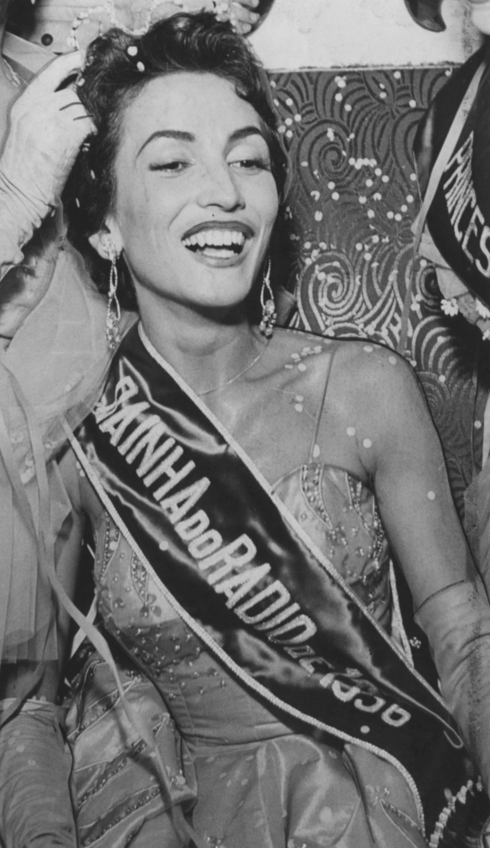 A cantora Doris Monteiro, em 1956, quando foi eleita Rainha do Rádio — Foto: Arquivo
