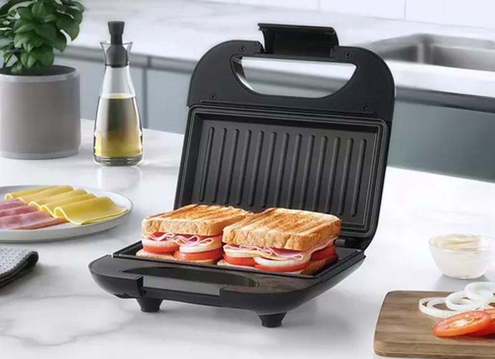 Sanduicheira grill: 8 modelos que vão dar mais praticidade na cozinha