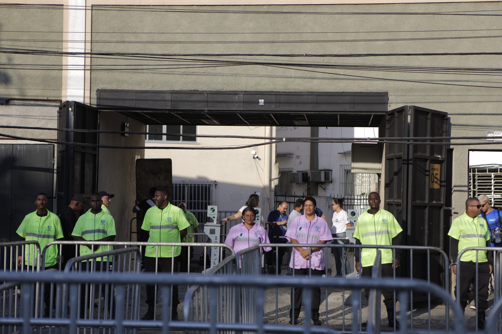 Estádio de São Januário volta a receber torcedores do Vasco. Reencontro ocorre após três meses de interdição judicial. — Foto: Alexandre Cassiano/Agência O Globo