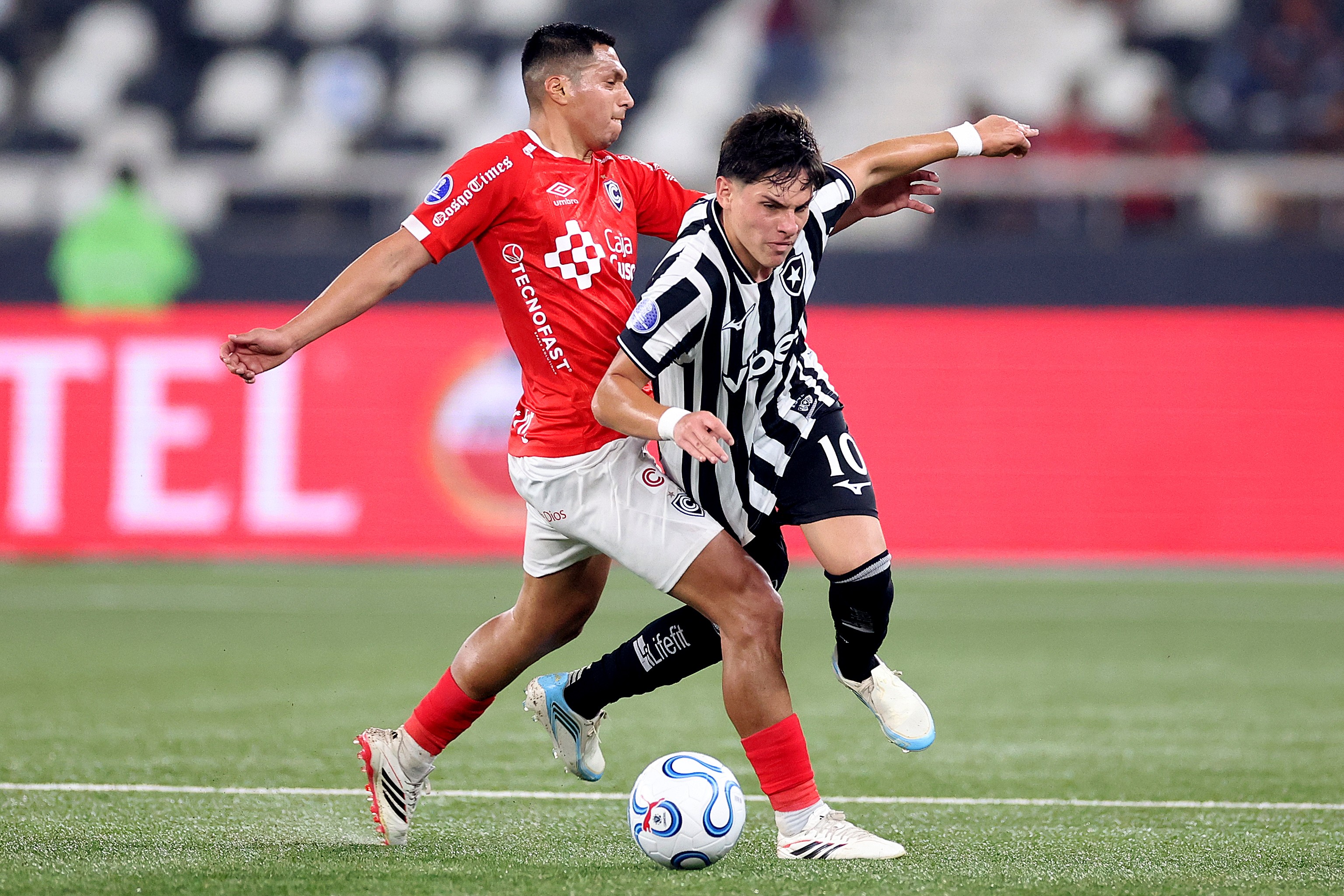 Bahia tenta contratação de Montoro, mas Botafogo esfria interesse e toca renovação de contrato - QTU Questões do Universo