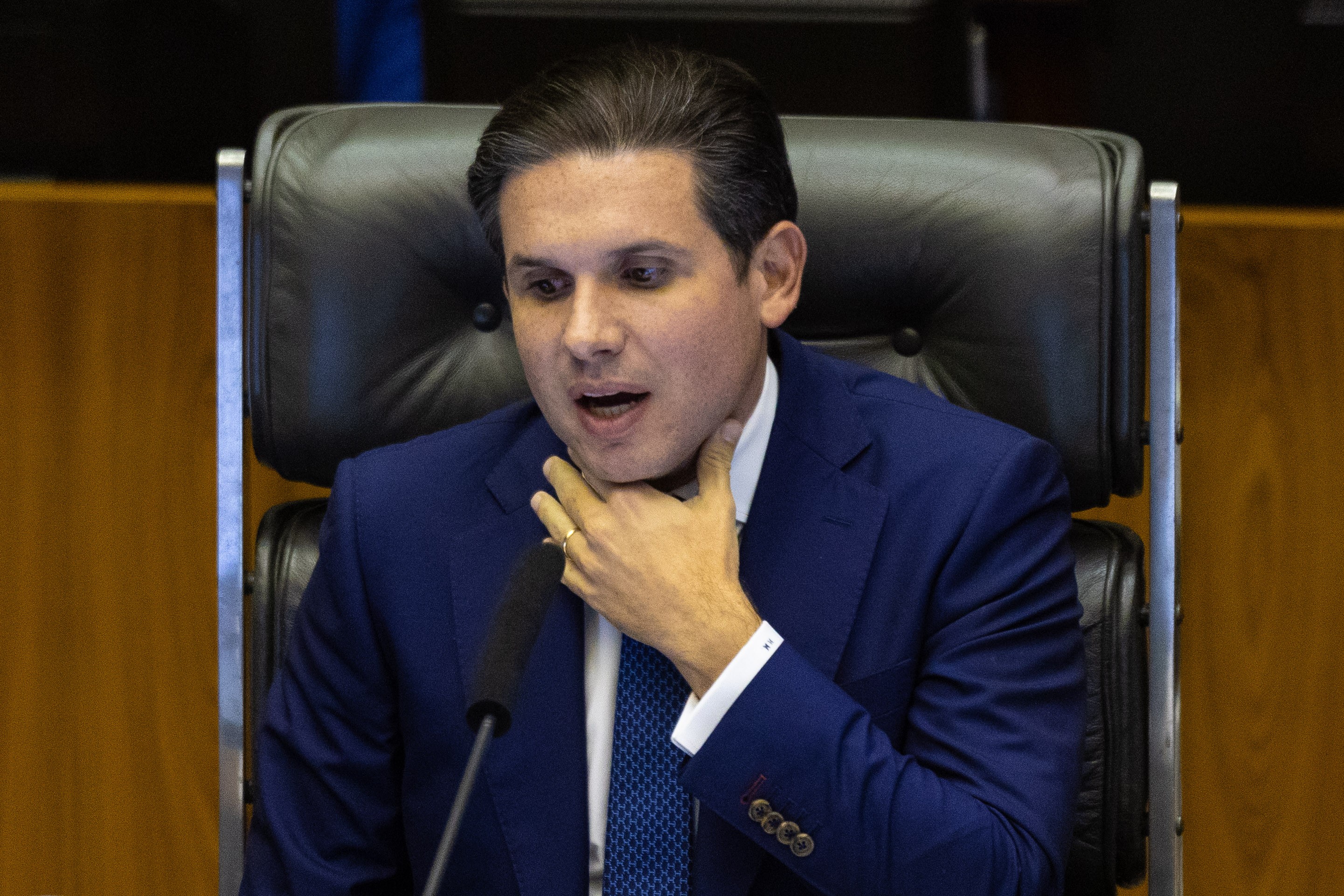 Esquerda retoma o rótulo de 'inimigos do povo' contra a Câmara e Motta após aprovação do PL da Dosimetria