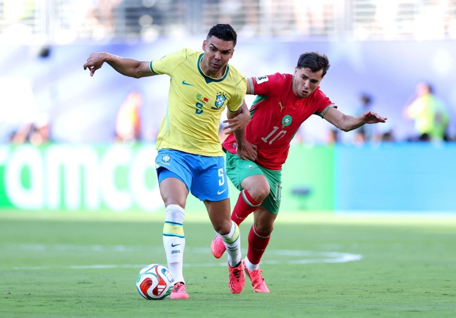 Jogou bem ou jogou mal? Eleito o pior em campo do Brasil contra Marrocos, Casemiro pode perder vaga de titular