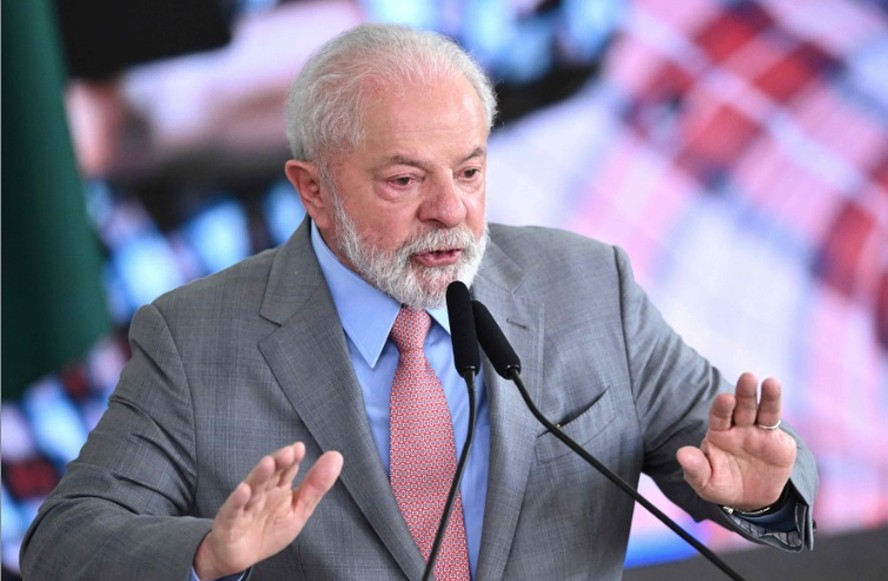 Lula viajará para Cuba e EUA