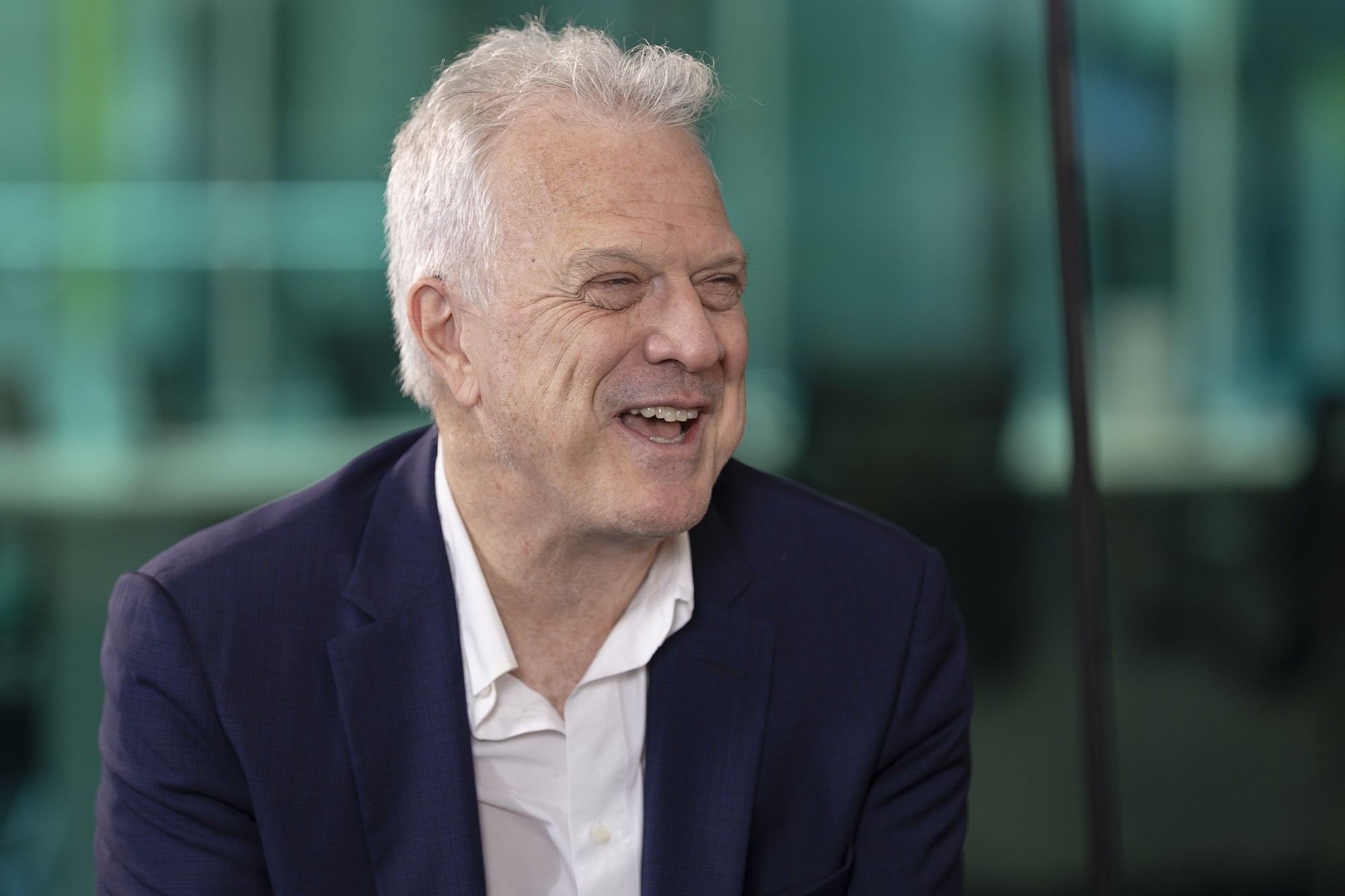 Pedro Bial prefere 'cafofinho' do 'Conversa com Bial' ao BBB