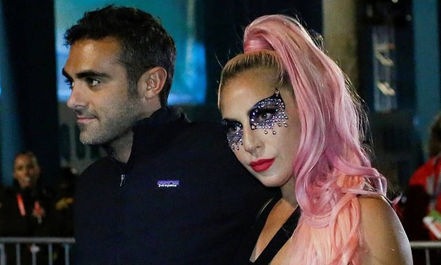 Noivo de Lady Gaga, Michael Polansky acompanha a cantora no Brasil ...