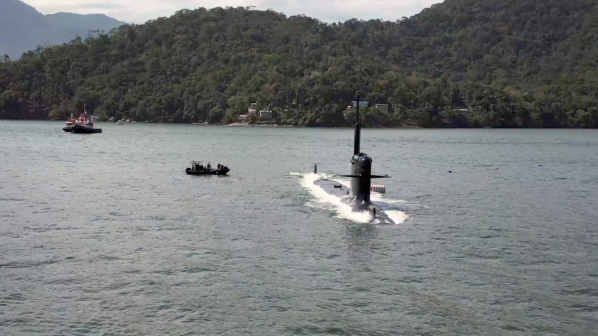 Nasce um submarino: nova embarcação da Marinha, que se dedicará a proteger a Amazônia Azul, mergulha pela primeira vez - Foto