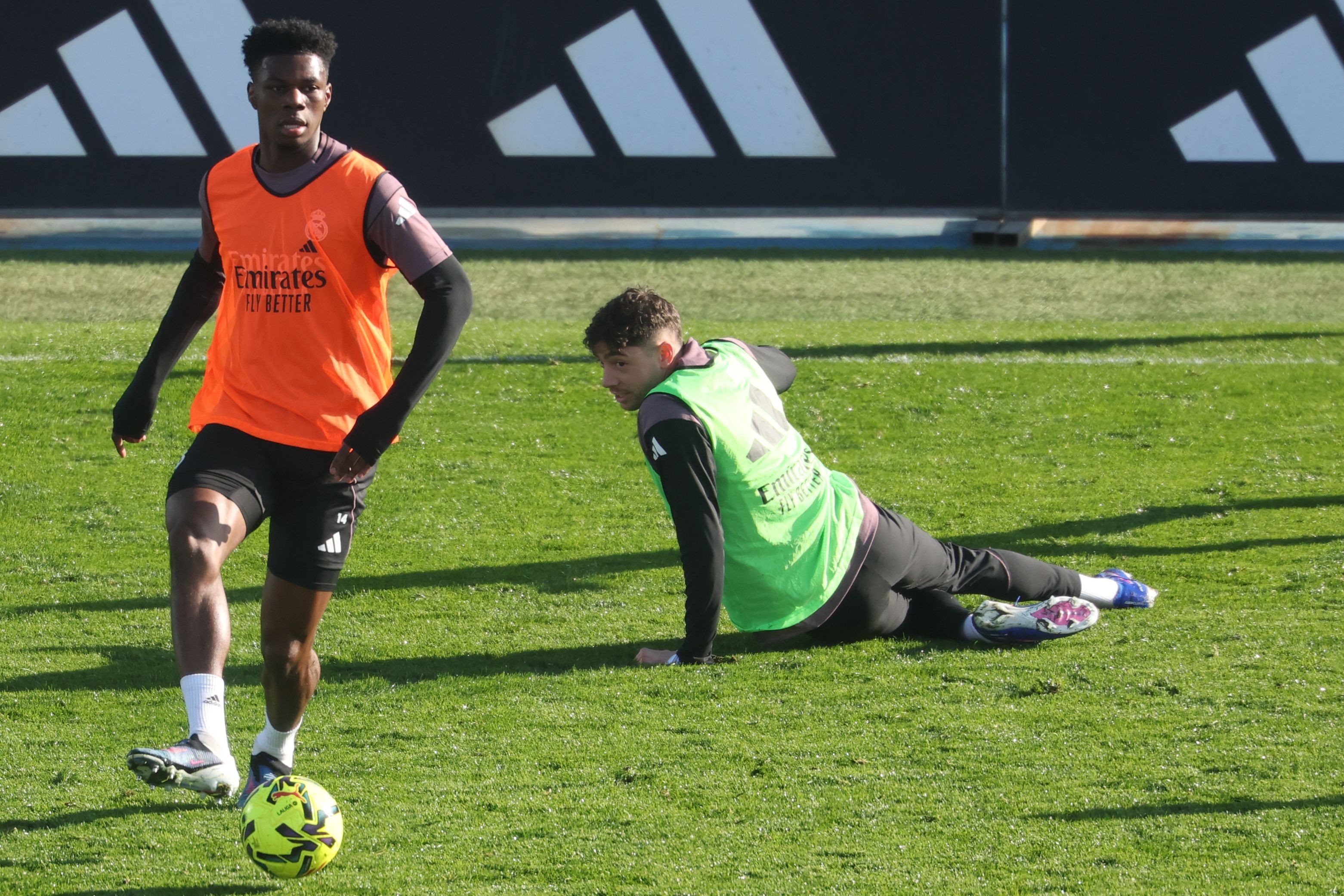 Tchouaméni se pronuncia e pede desculpas após briga com Valverde no Real Madrid