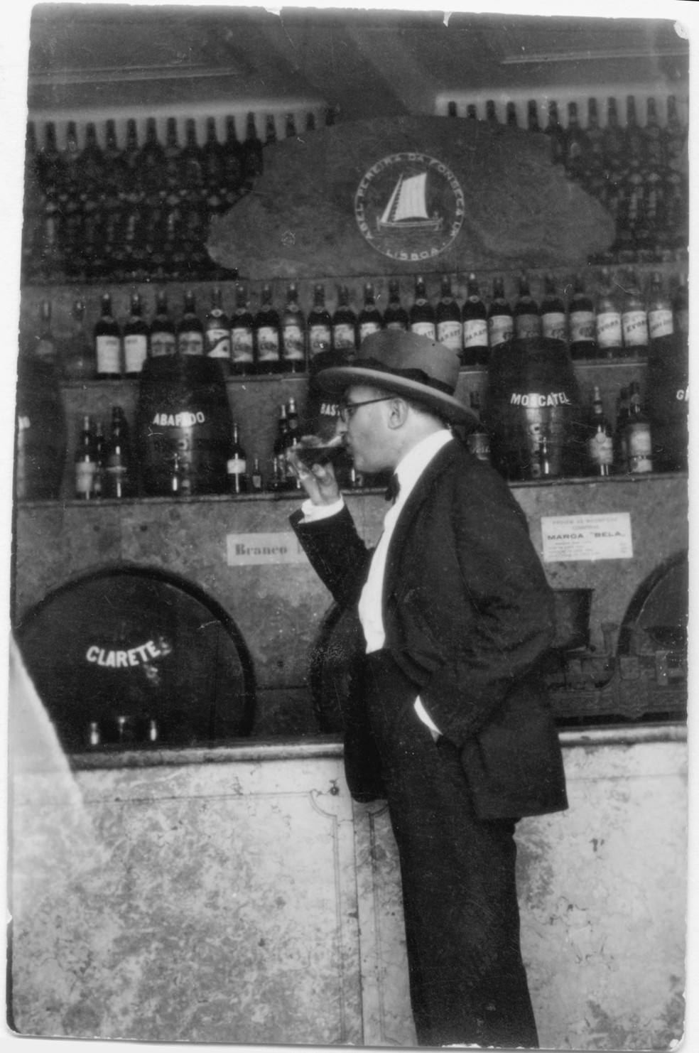 Foto que Fernando Pessoa mandou a Ofélia em 1929, após nove anos afastado — Foto: Divulgação