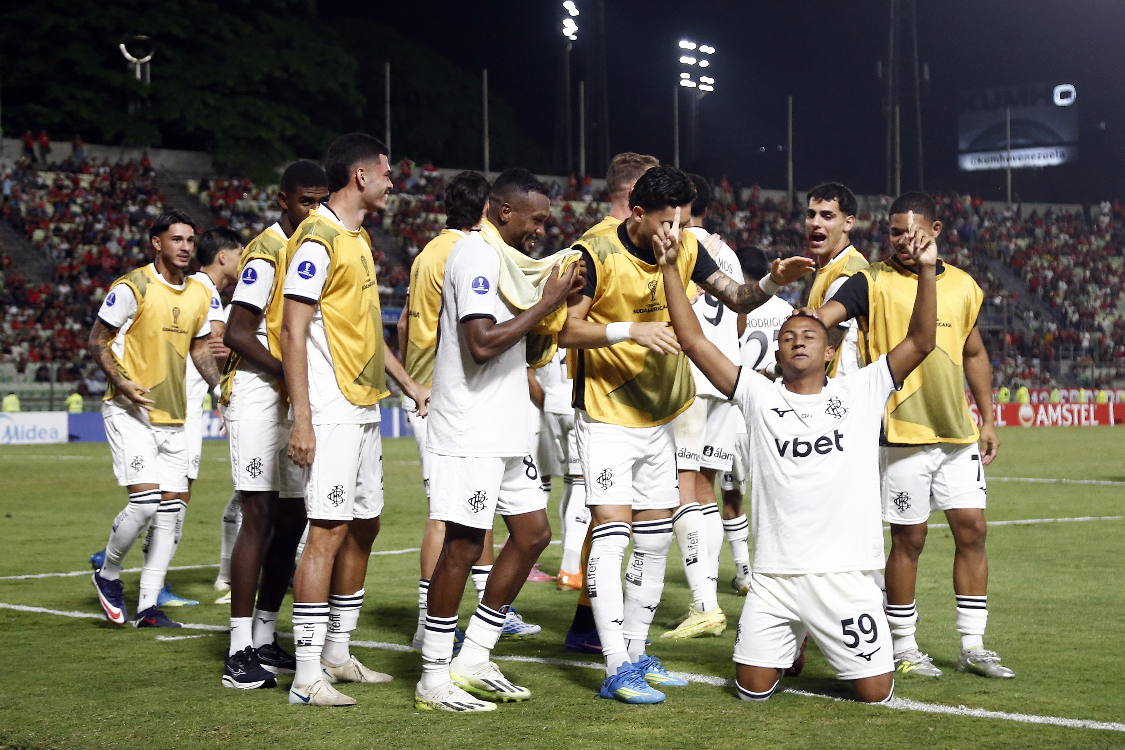 Reservas vão bem e Botafogo confirma primeira colocação geral com vitória contra o Caracas