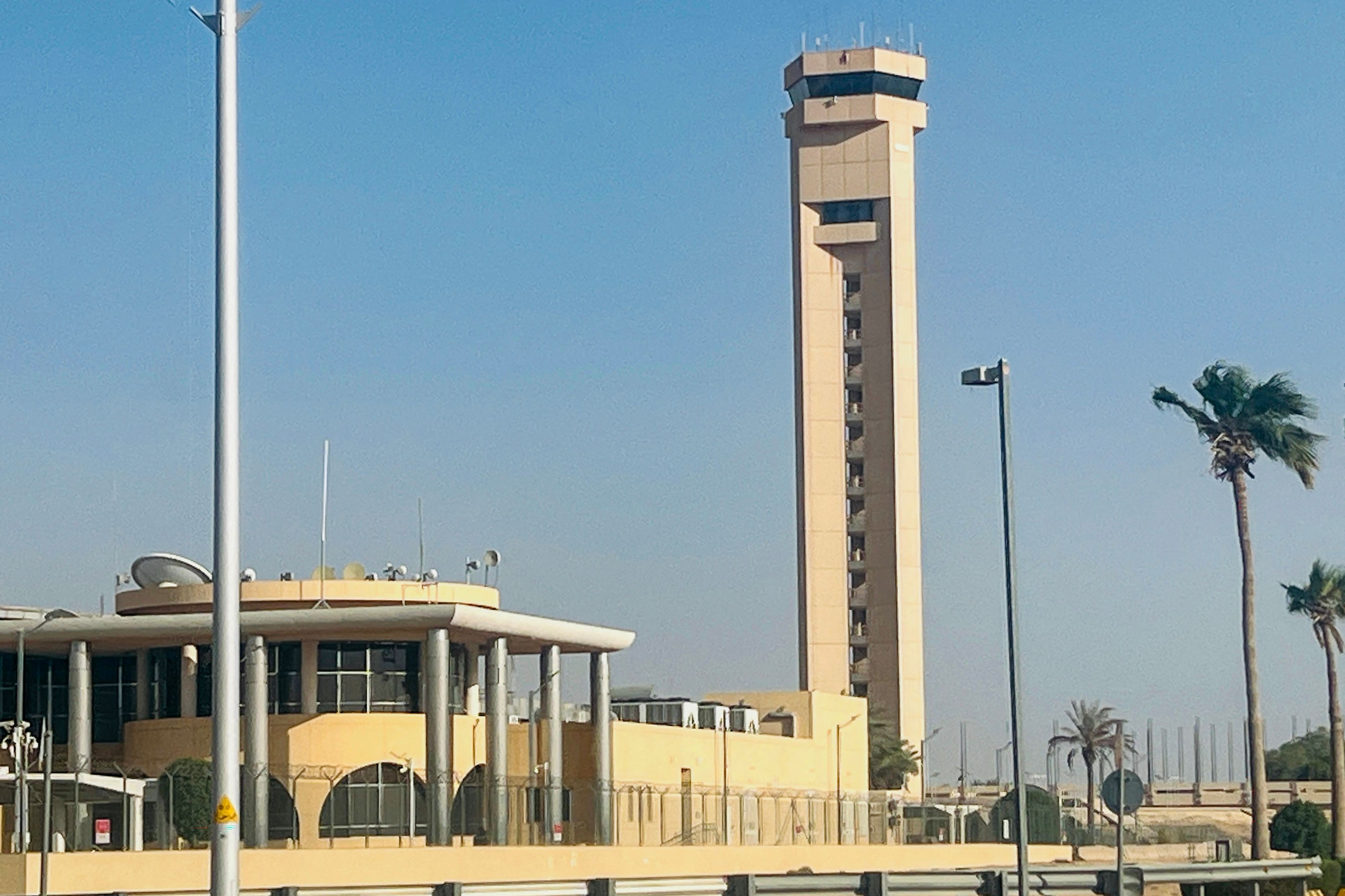 Explosões são registradas na Arábia Saudita após governo emitir alertas de segurança à população - Foto