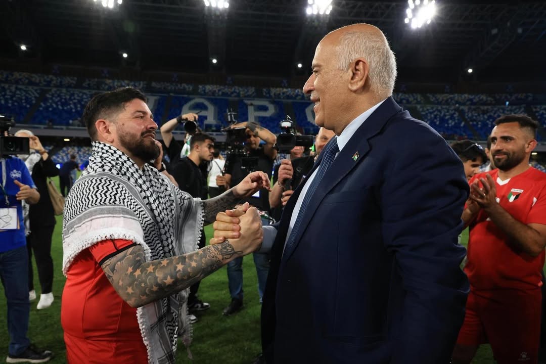 Presidente da Federação Palestina de Futebol não consegue visto para a Copa do Mundo: 'comportamento deles é ridículo'
