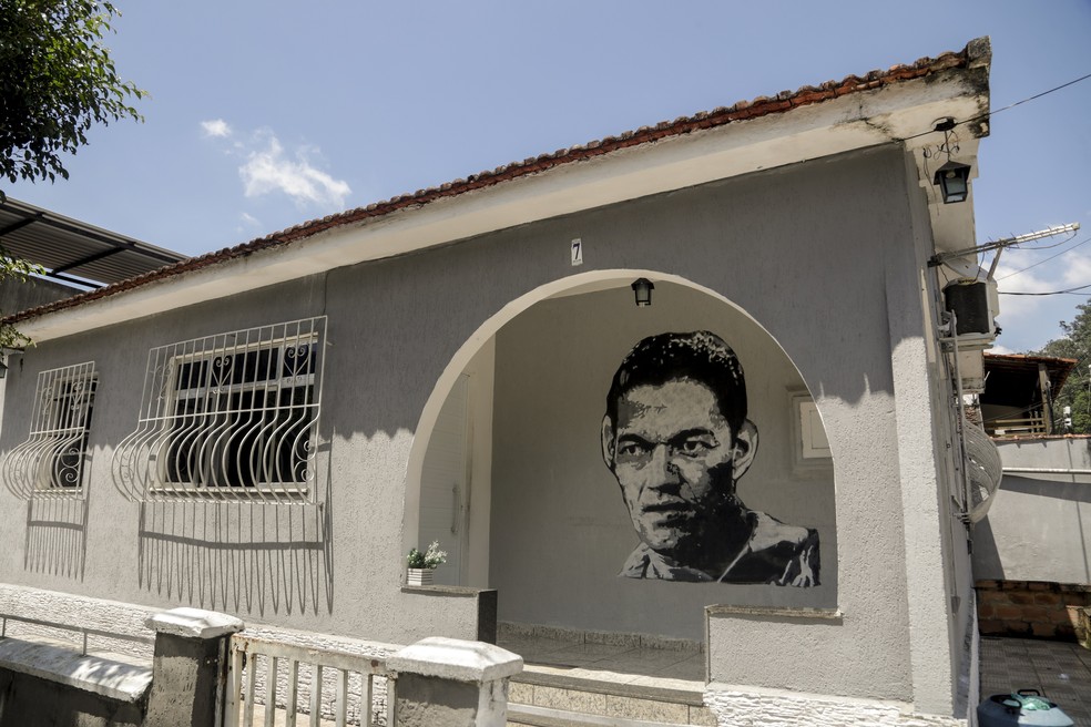 Casa em que Garrincha morou em Pau Grande, bairro de Magé — Foto: Gabriel de Paiva