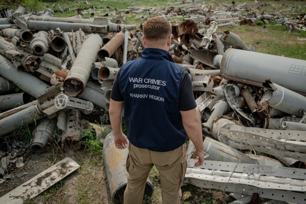 Resto de mísseis, drones e outros artefatos lançados contra a Ucrânia — Foto: AFP