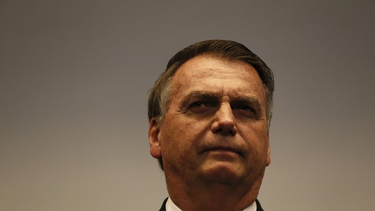 Bolsonaro suspende seu veto contra candidato para presidência da Câmara 
