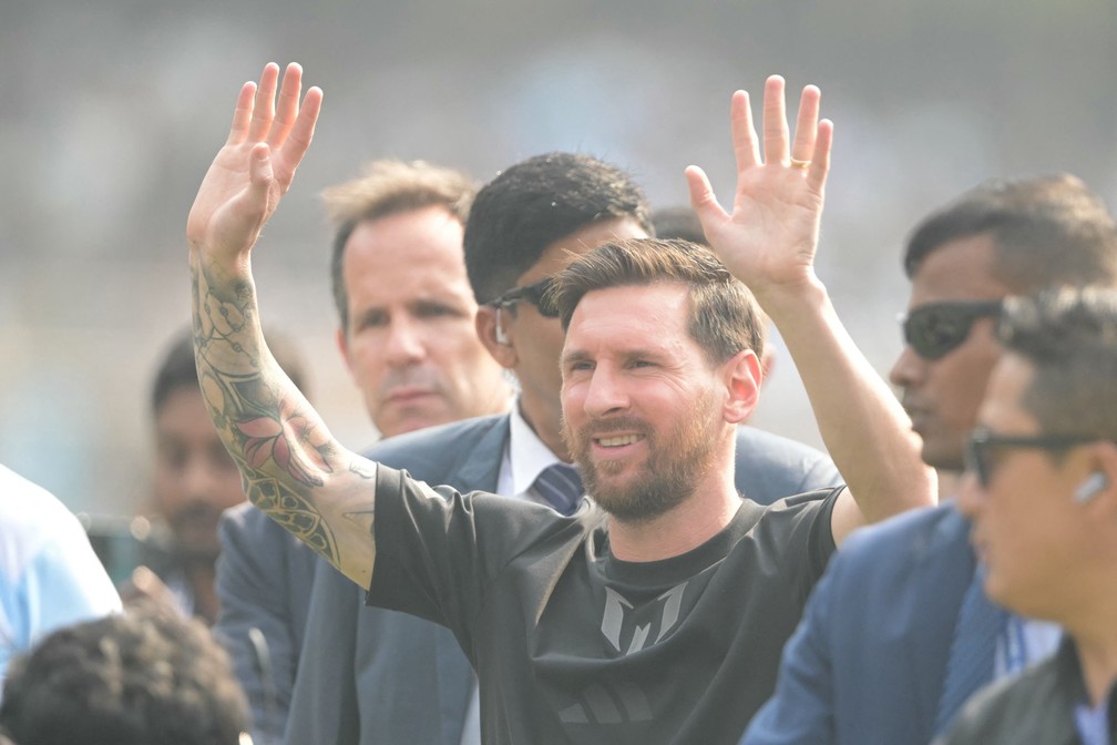 Messi on tour in India — Photo: Dibyangshu SARKAR / AFP