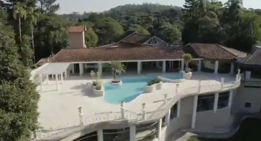 Mansão resort': empresário diz que é o dono de imóvel de R$ 16
