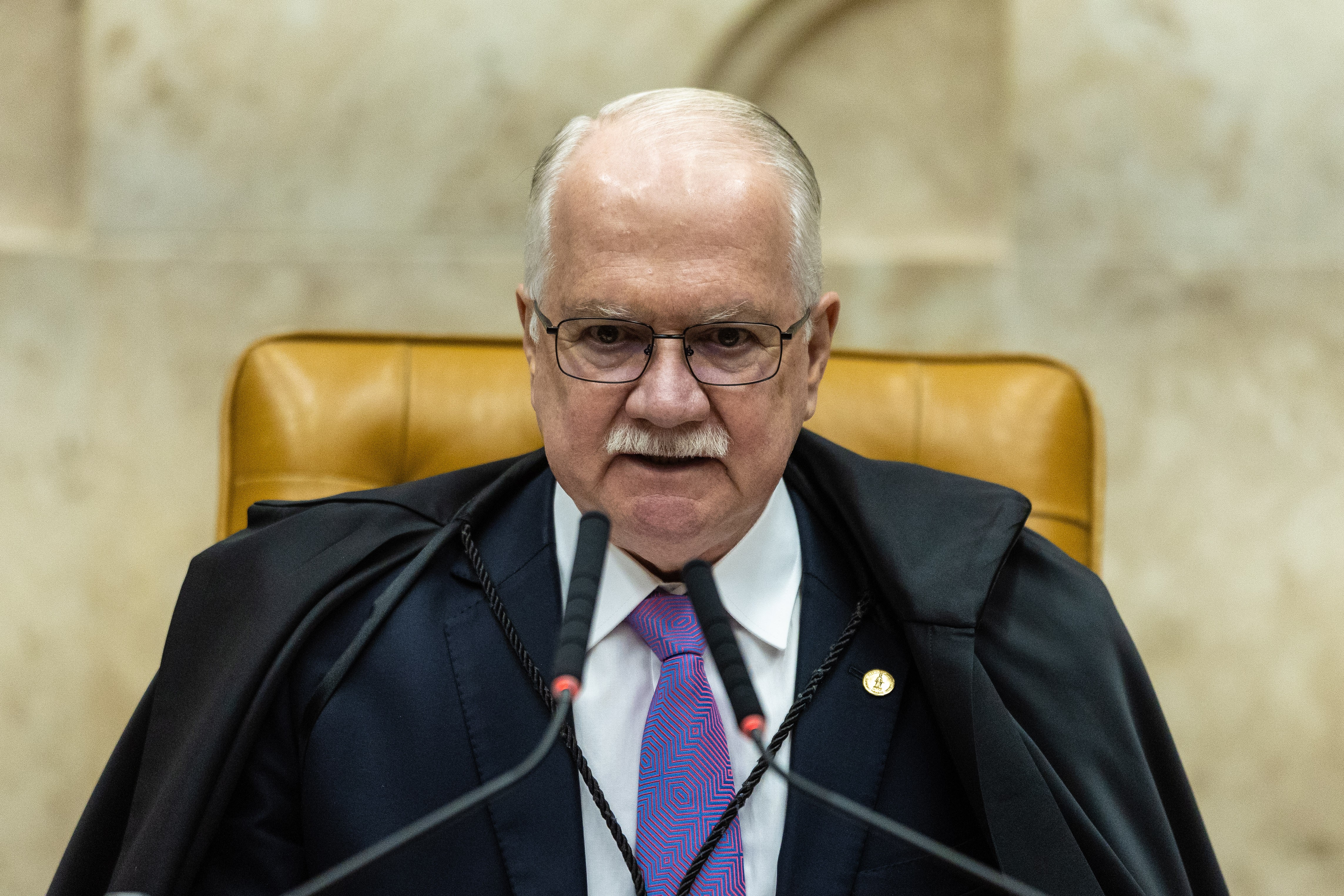 Alemanha, EUA, França: casos de outros países embasam estudo entregue a Fachin que propõe ‘código de conduta’ no STF