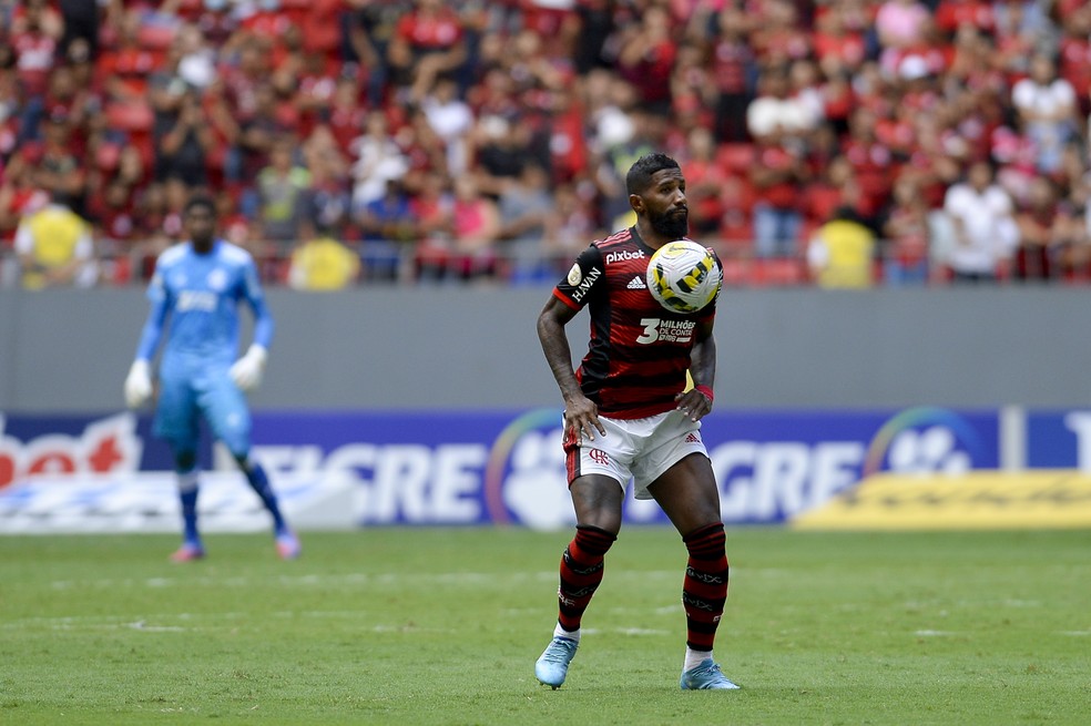 Rodinei coleciona falhas individuais pelo Flamengo Marcelo Cortes/Flamengo/Divulgação — Foto:         