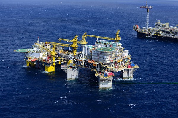Justiça acolhe ação do Instituto  Arayara e suspende oferta de 18 blocos de petróleo e gás