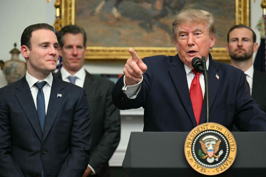 Trump diz que EUA podem usar intervenção em títulos