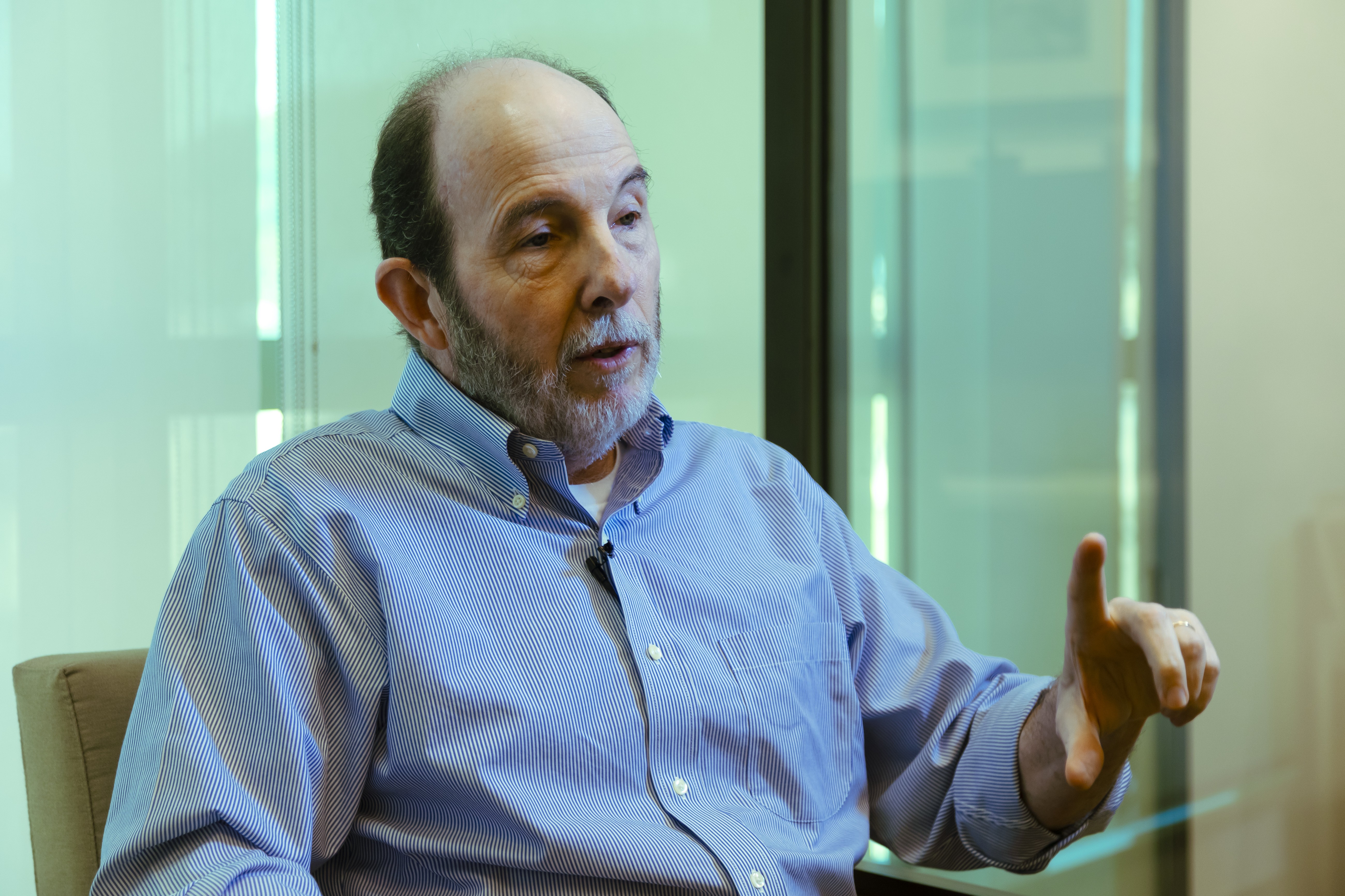 ‘Acho que a palavra populismo surge quase que instantaneamente’, diz Arminio Fraga sobre reajuste do Bolsa Família