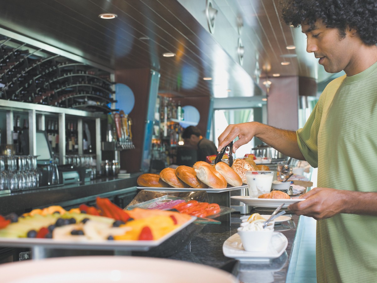 Programa que estruturou a relação entre alimentação e trabalho completa 50 anos