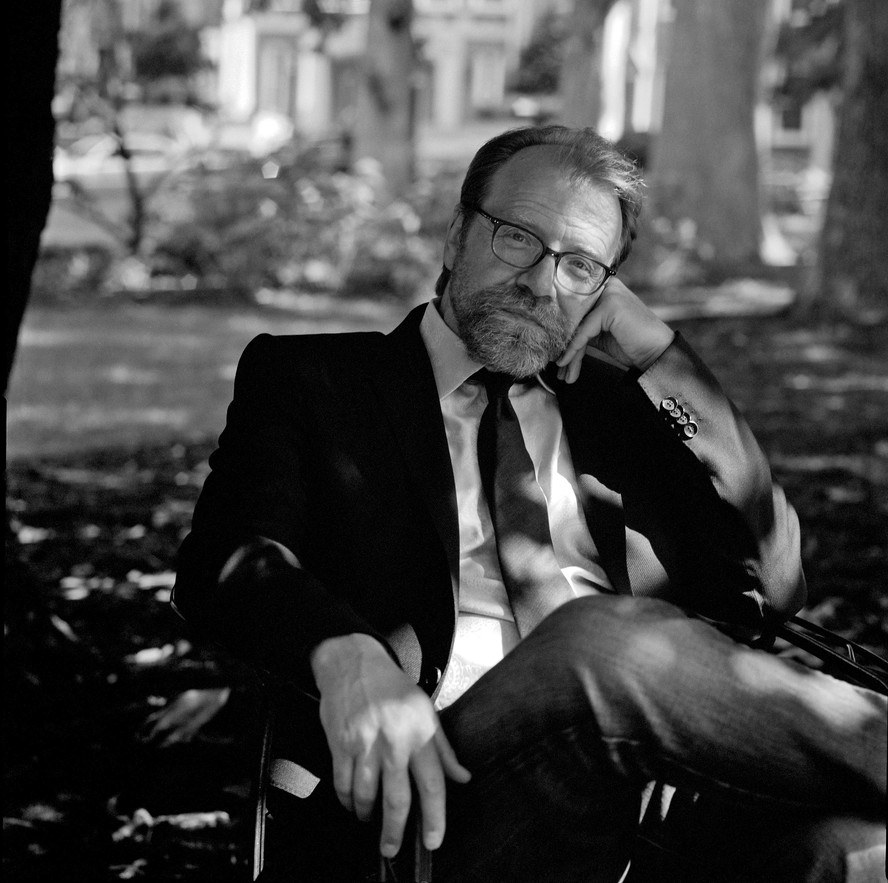 George Saunders retrata horas finais de um negacionista em novo livro e ...