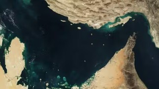 Estreito de Ormuz é uma região entre Irã e Omã — Foto: Reprodução/Nasa