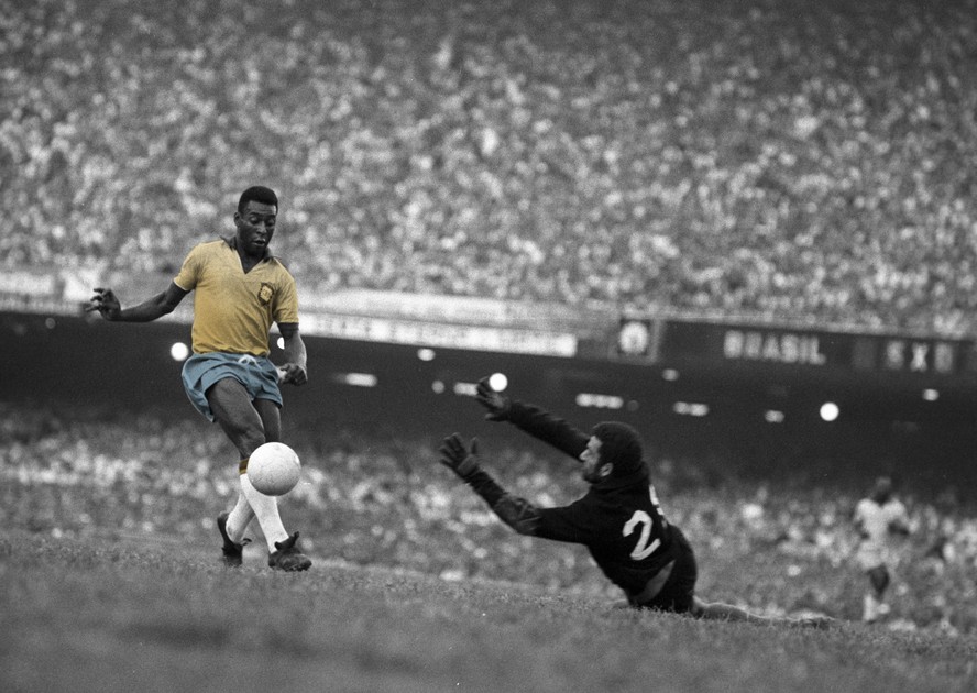 Legado: Pelé é o único jogador na história com três títulos de Copa