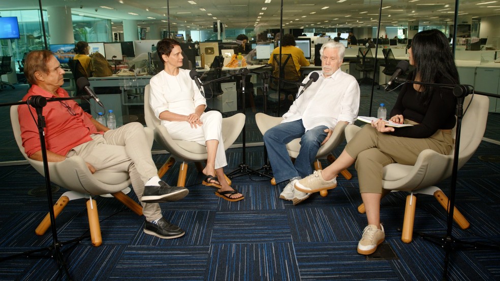Hermes Frederico, Malu Galli, Reginaldo Faria e Anna Luiza em episódio sobre'Vale tudo' — Foto: Reprodução