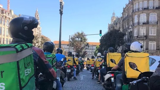 A partir de hoje, motoboys em Portugal têm vínculo presumido com plataformas