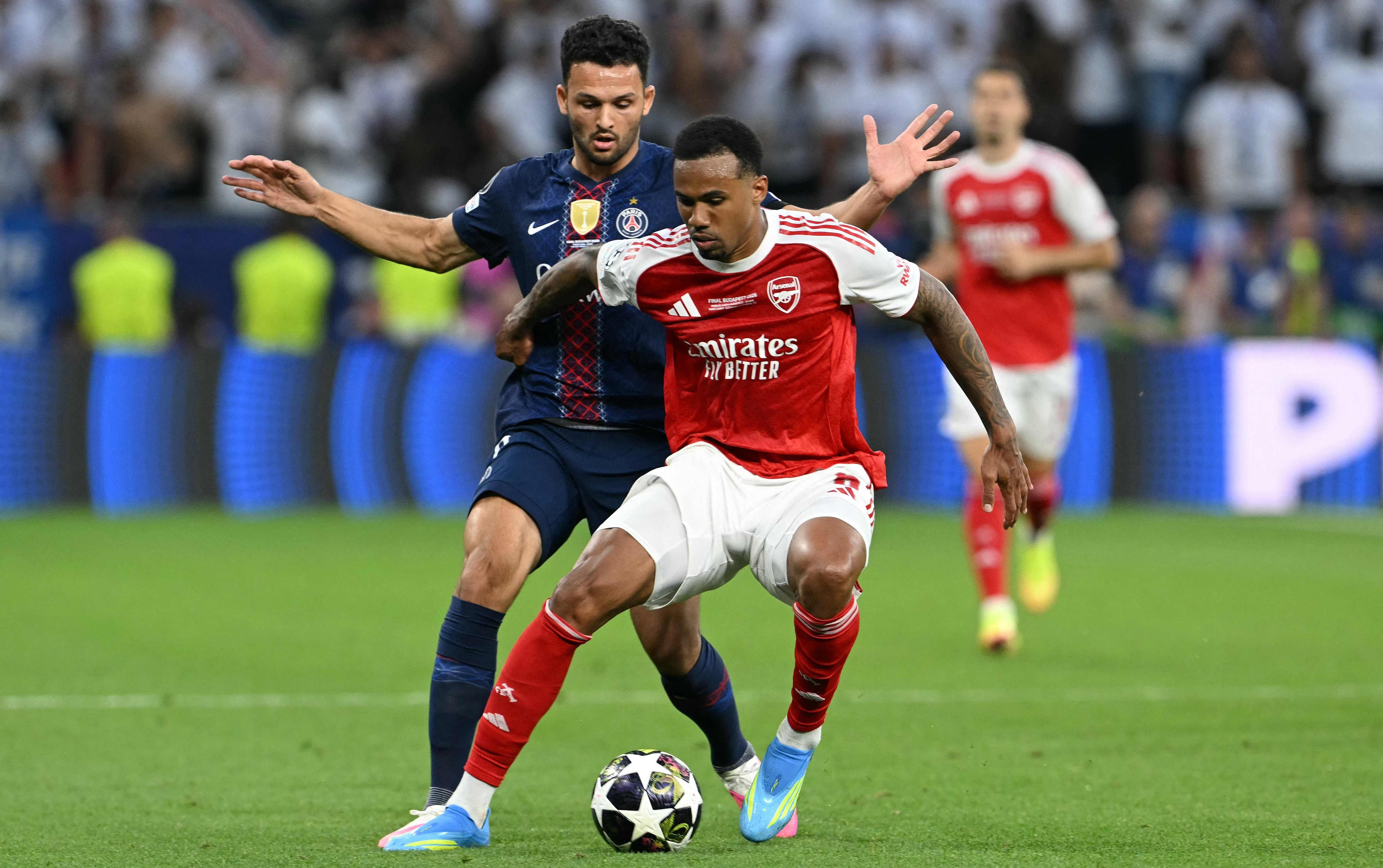 Entre PSG e Arsenal, ecos de Botafogo e Flamengo