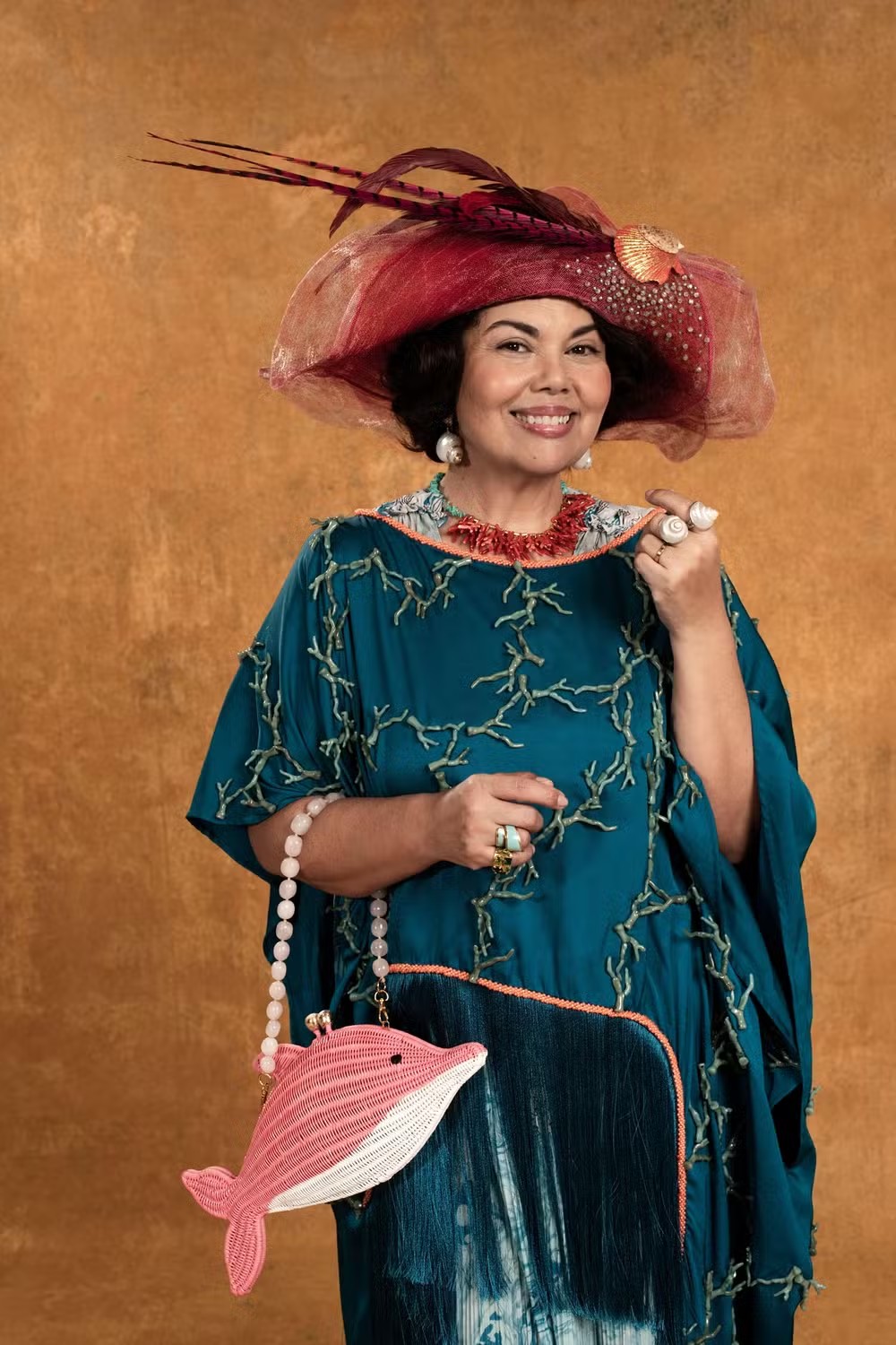 Fabiana Karla é Graça, esposa de Casemiro (Cássio Gabus Mendes) e mãe de Mirinho (Nicolas Prattes) e Ana Maria (Julia Lemos) — Foto: TV Globo/Ellen Soares