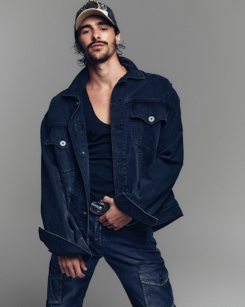 Hi-lo, autenticidade e sustentabilidade: o estilo de Bruno Montaleone fora das telas — Foto: Divulgação Hudson Rennan