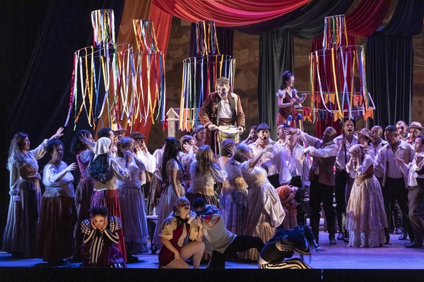 Conservadora, 'Pagliacci' encerra Festival Oficina de Ópera como uma ...