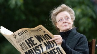 ena da professora Minerva McGonagall (Maggie Smith) em "Harry Potter e a Ordem de Fênix", de 2007 — Foto: Divulgação