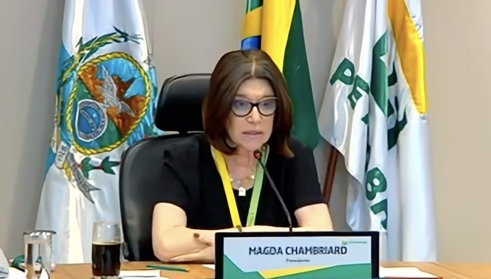 Magda Chambriard, presidente da Petrobras, participa da apresentação de resultados do primeiro trimestre de 2026: ela disse que a gasolina vai subir "já já" — Foto: Reprodução