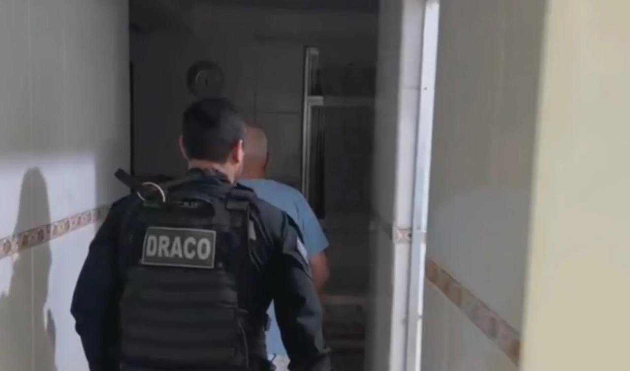 Operação mira organização criminosa que abastecia presos com drogas e celulares - QTU Questões do Universo