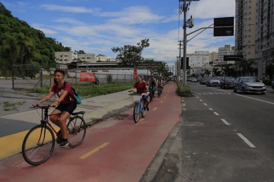Prefeitura instala contador de ciclistas na Avenida Marqu s de Paran