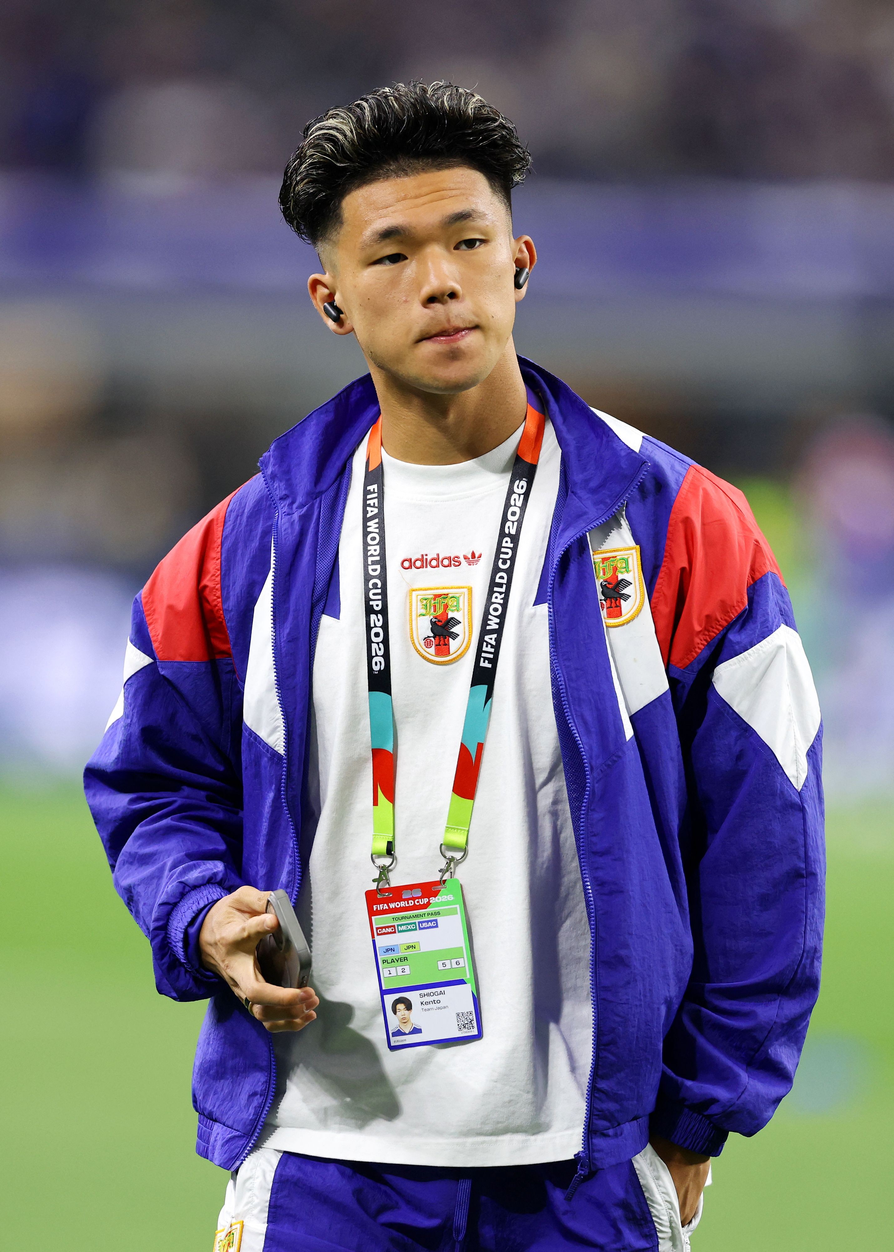 Jogador japonês sofre xenofobia após criticar Neymar antes do jogo Brasil x Japão