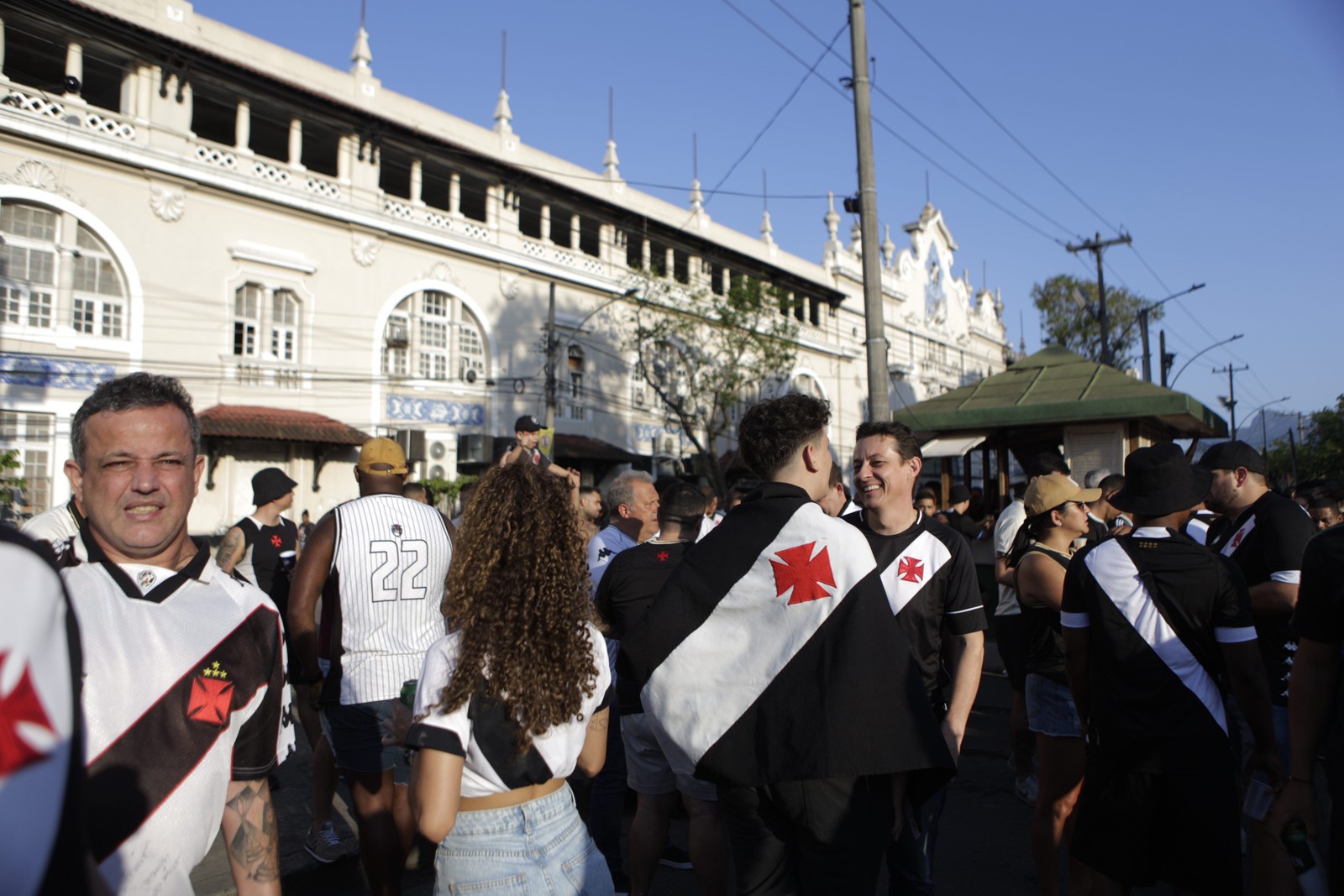 Estádio de São Januário volta a receber torcedores do Vasco. Reencontro ocorre após três meses de interdição judicial. — Foto: Alexandre Cassiano/Agência O Globo