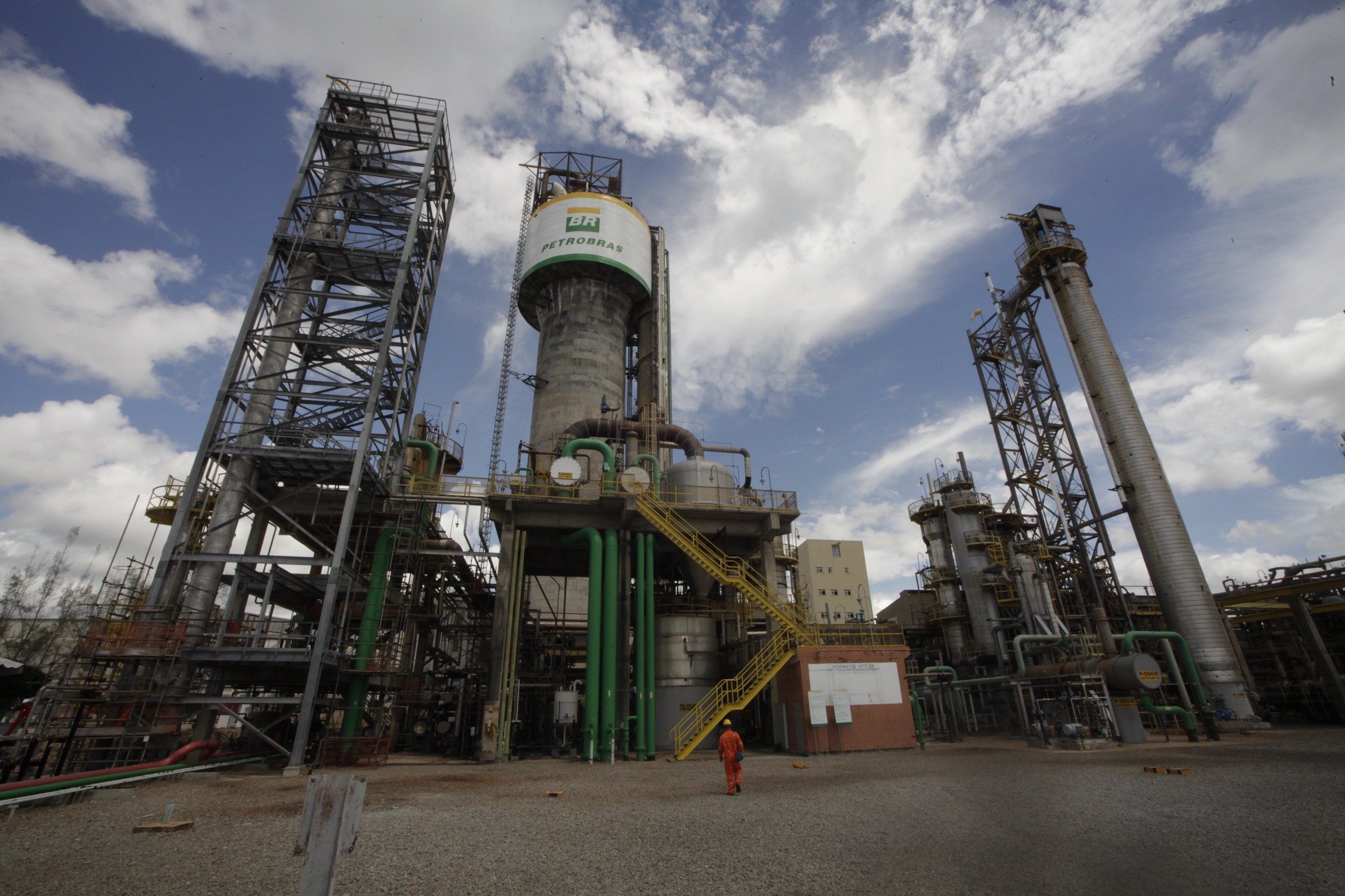 Petrobras pretende atender 35% da demanda de fertilizantes em 2028