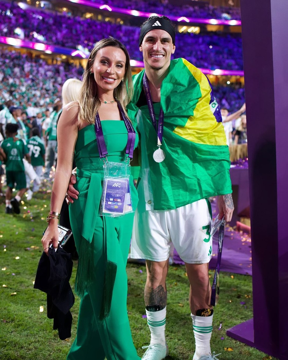 Pais de dois filhos, Bruna e Ibañez decidiram oficializar a união em 2023 — Foto: Reprodução
