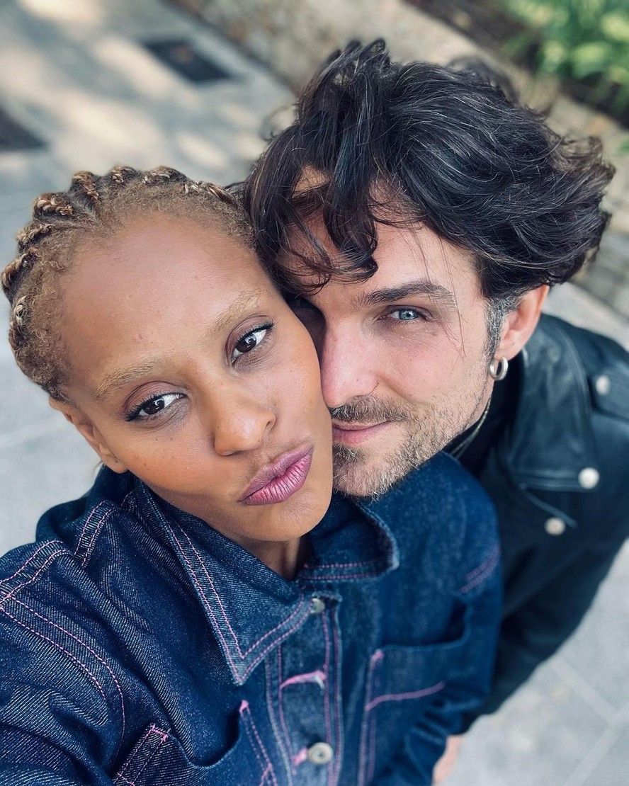 Casados, Igor Rickli e Aline Wirley preparam espetáculo juntos